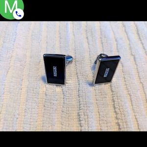 Cufflinks